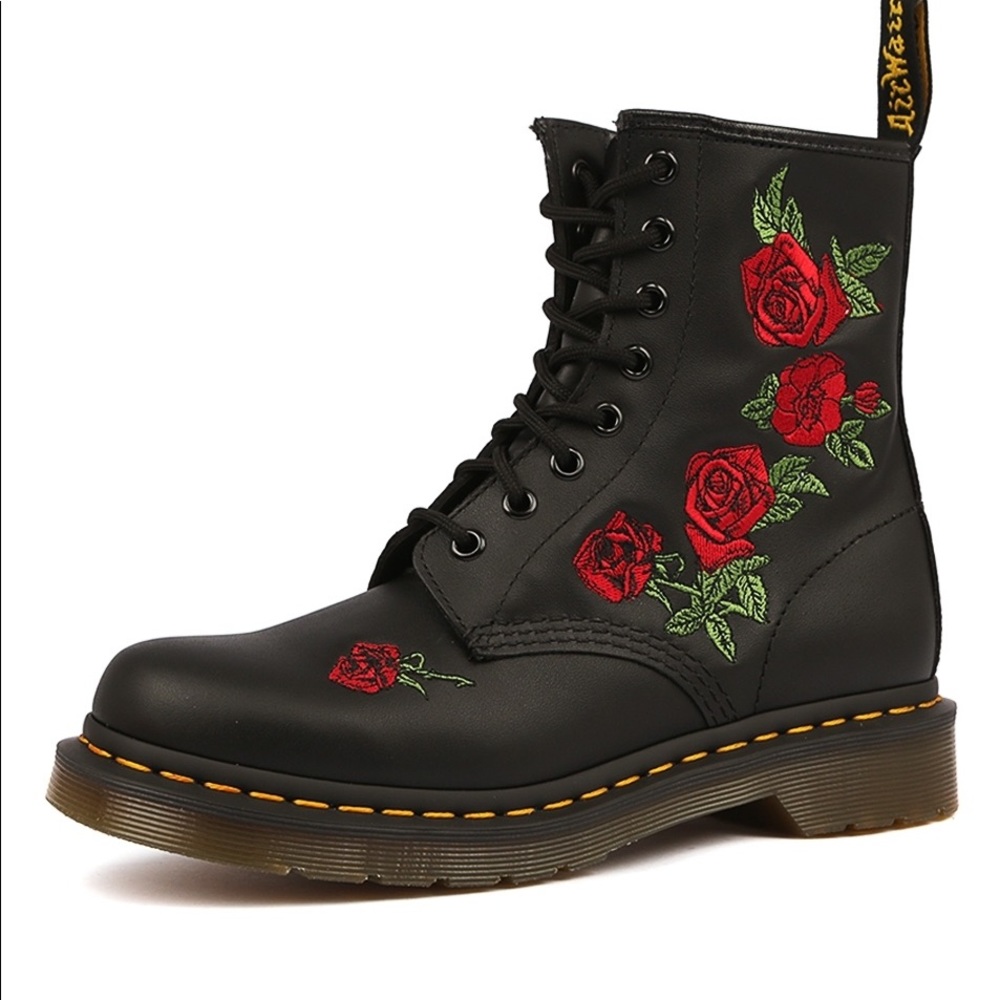 NIB DR. Martens boots
